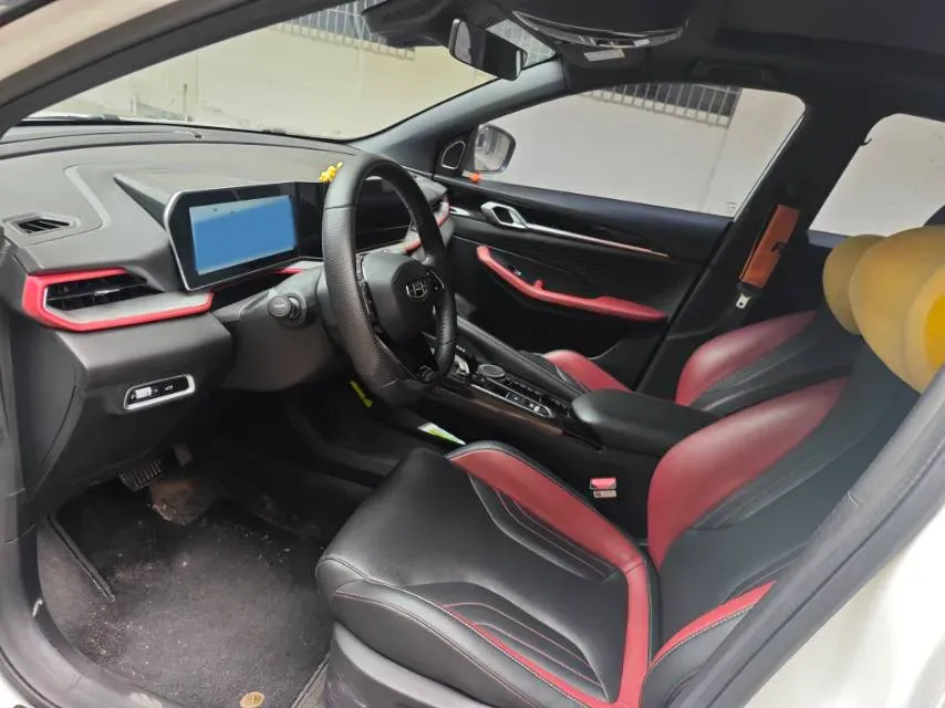 2022 Geely Coolray 1.5T 181HP L4 7DCT,autocango,china used car exporter,china ev exporter,chinese used car exporter,chinese used ev exporter