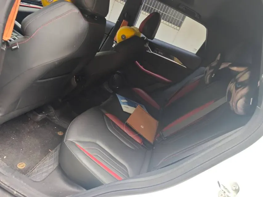 2022 Geely Coolray 1.5T 181HP L4 7DCT,autocango,china used car exporter,china ev exporter,chinese used car exporter,chinese used ev exporter