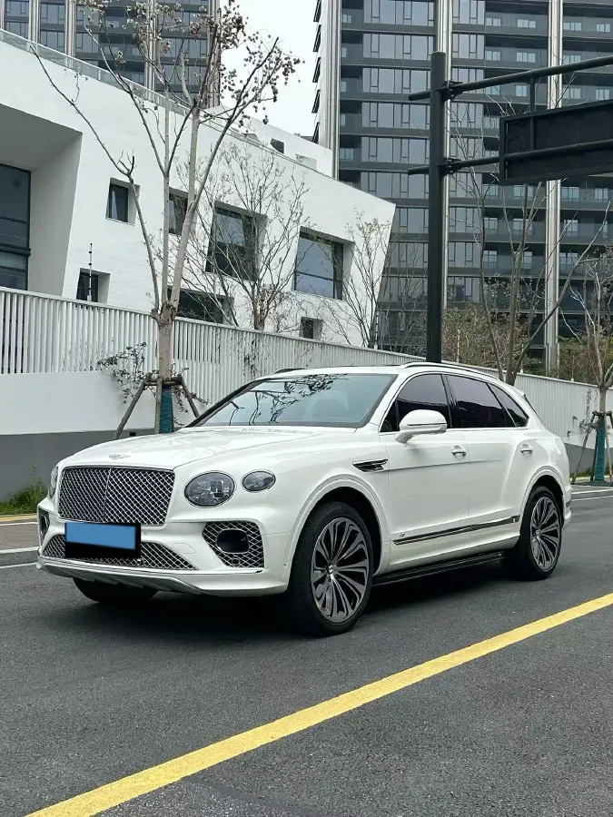 2021 Bentley Bentayga 4.0T 550HP V8 8AT,autocango,china used car exporter,china ev exporter,chinese used car exporter,chinese used ev exporter