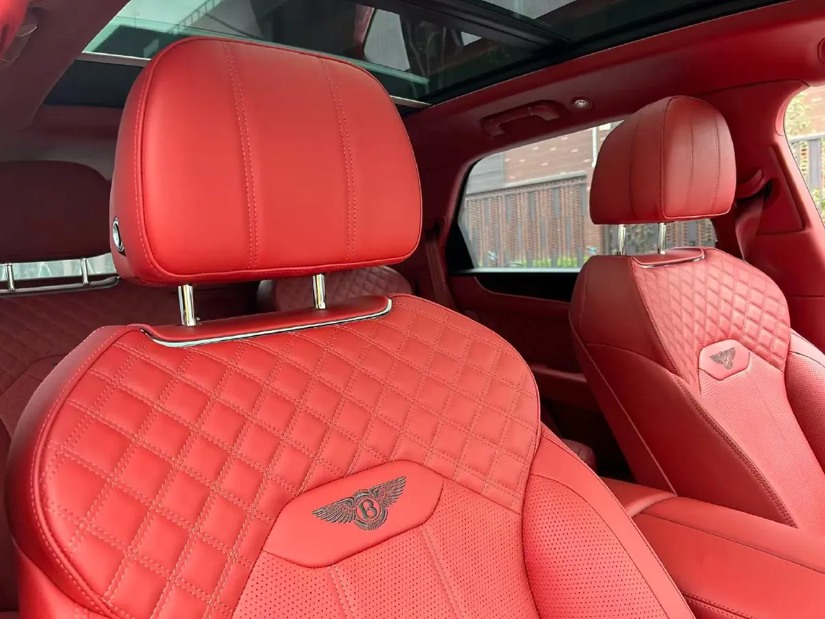 2021 Bentley Bentayga 4.0T 550HP V8 8AT,autocango,china used car exporter,china ev exporter,chinese used car exporter,chinese used ev exporter