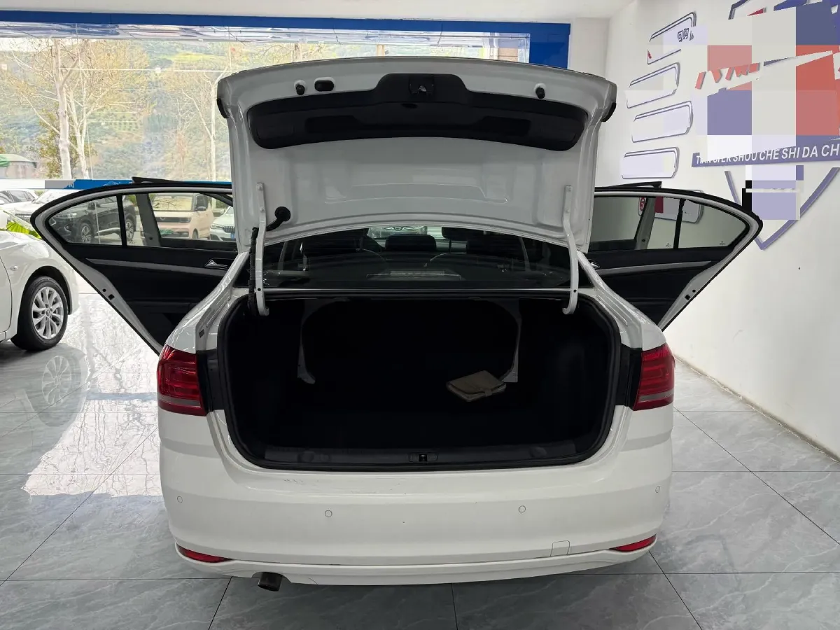 2017 Buick Excelle 1.5L 114HP L4 6AT,autocango,china used car exporter,china ev exporter,chinese used car exporter,chinese used ev exporter