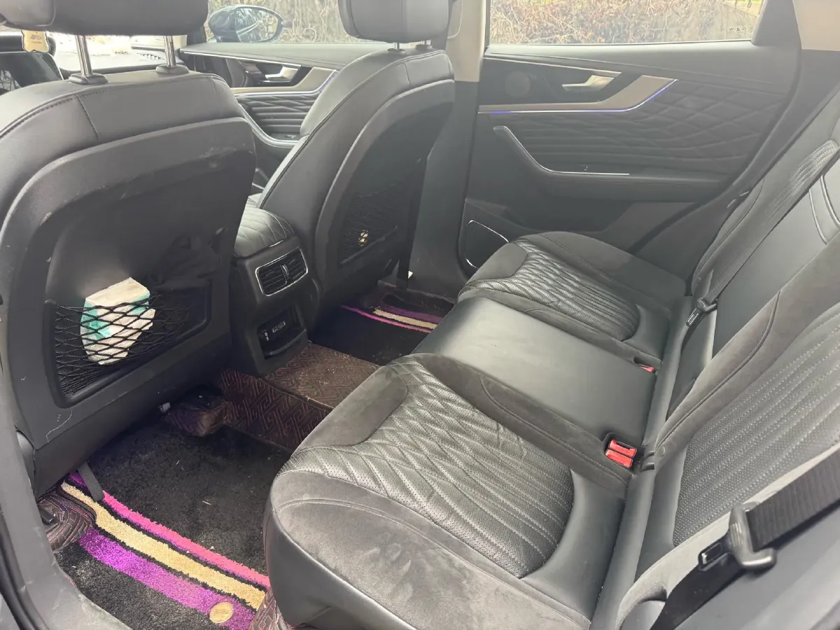 2019 HongQi HS5 2.0T 224HP L4 6AT,autocango,china used car exporter,china ev exporter,chinese used car exporter,chinese used ev exporter