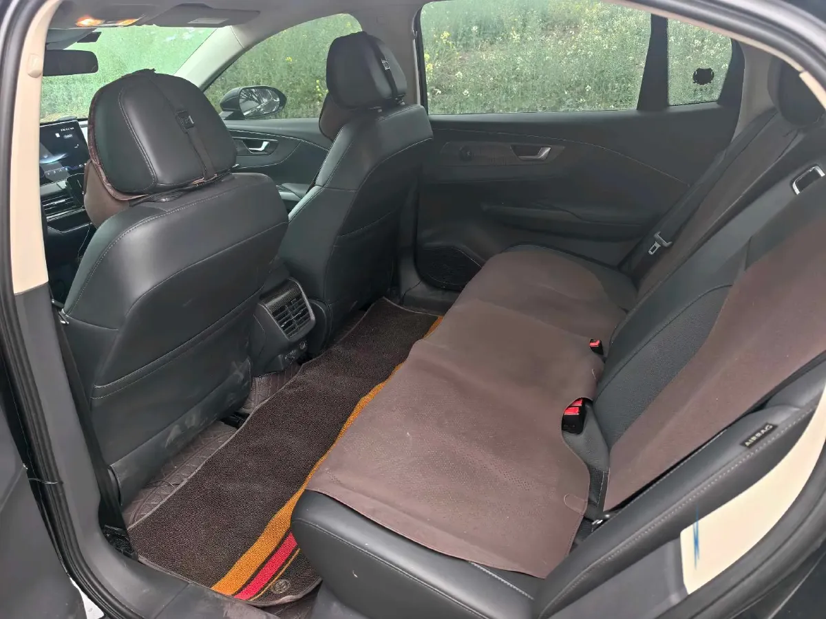 2022 HongQi E-QM5 BEV 54KWH,autocango,china used car exporter,china ev exporter,chinese used car exporter,chinese used ev exporter