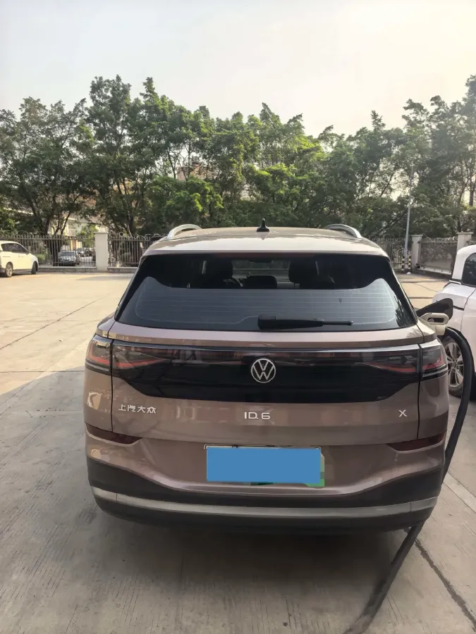 2022 Volkswagen ID.6 X BEV 83.4KWH,autocango,china used car exporter,china ev exporter,chinese used car exporter,chinese used ev exporter