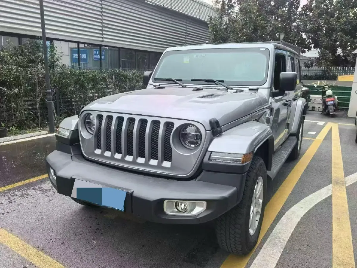 2019 Jeep Wrangler 2.0T 266HP L4 8AT,autocango,china used car exporter,china ev exporter,chinese used car exporter,chinese used ev exporter