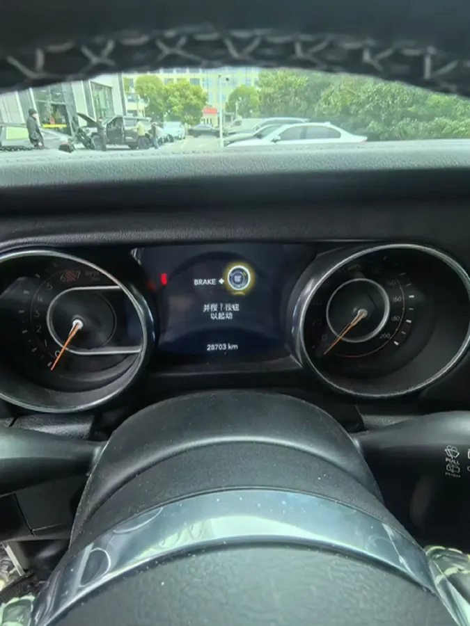 2019 Jeep Wrangler 2.0T 266HP L4 8AT,autocango,china used car exporter,china ev exporter,chinese used car exporter,chinese used ev exporter