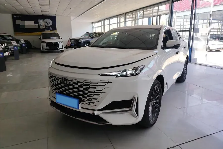 2021 ChangAn UNI-K 2.0T 233HP L4 8AT,autocango,china used car exporter,china ev exporter,chinese used car exporter,chinese used ev exporter