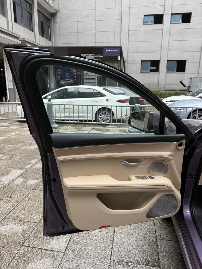 2025 AITO AITO M5 1.5T 152HP L4 REEV 42KWH,autocango,china used car exporter,china ev exporter,chinese used car exporter,chinese used ev exporter
