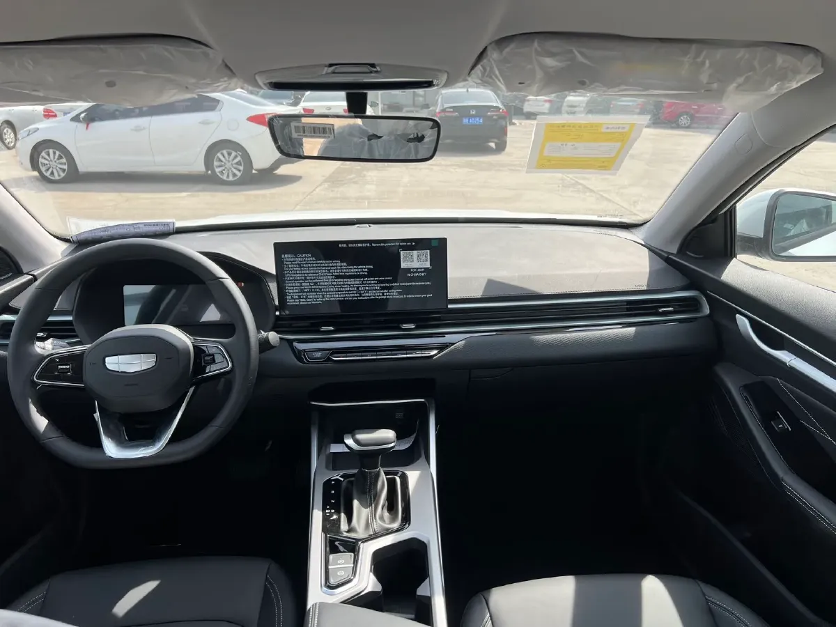 2026 Geely Emgrand 1.5L 120HP L4 CVT,autocango,china used car exporter,china ev exporter,chinese used car exporter,chinese used ev exporter