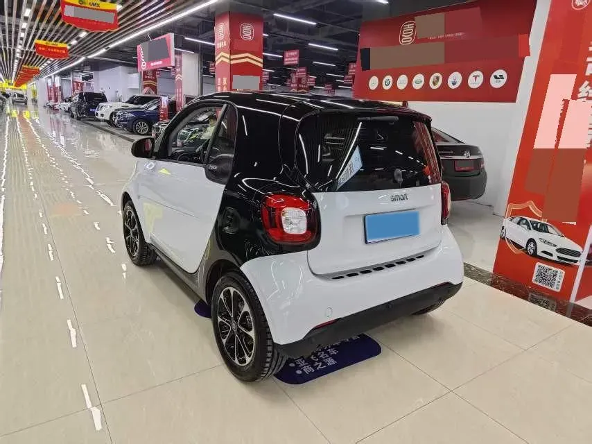 2015 Smart smart fortwo 1.0L 71HP L3 6DCT,autocango,china used car exporter,china ev exporter,chinese used car exporter,chinese used ev exporter