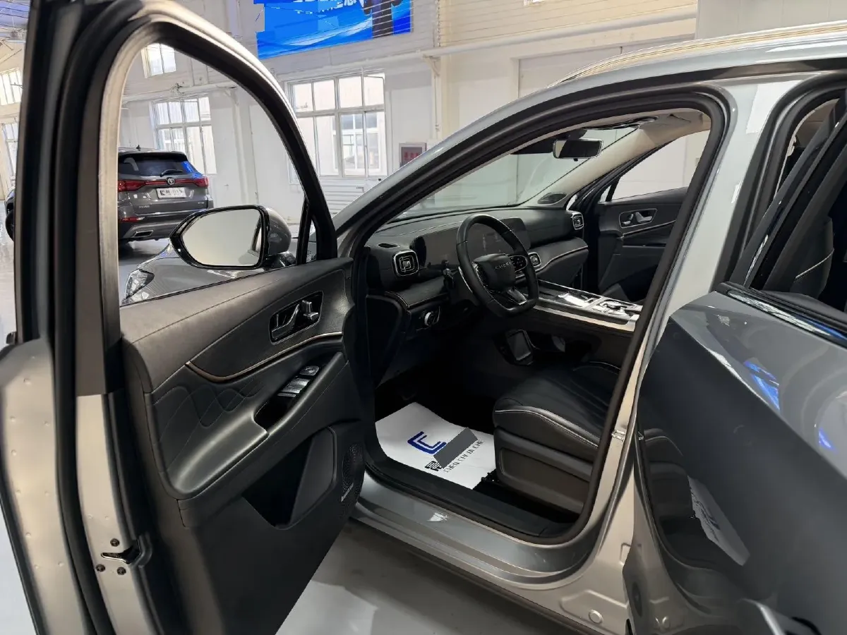 2023 Chery Tiggo 9 2.0T 261HP L4 7DCT,autocango,china used car exporter,china ev exporter,chinese used car exporter,chinese used ev exporter