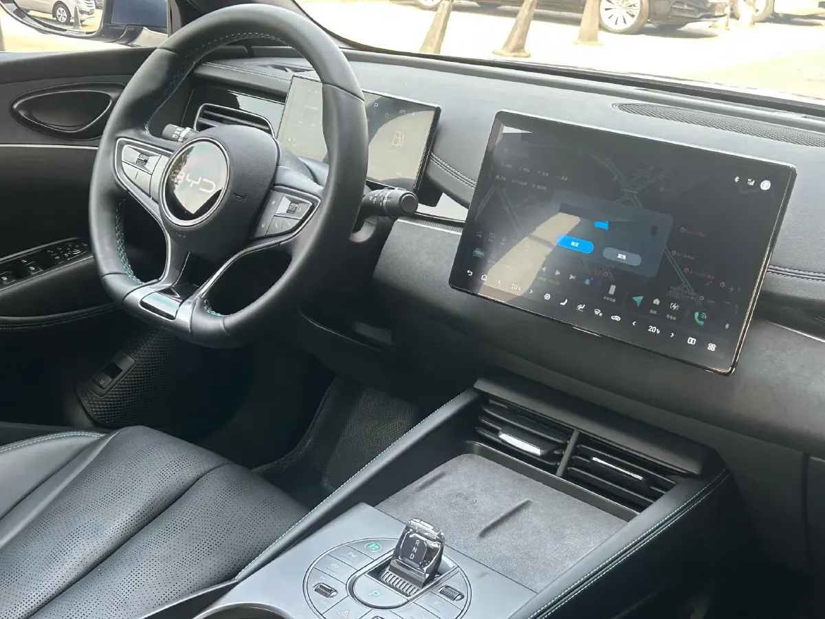 2025 BYD Seal 06 1.5L 101HP L4 E-CVT PHEV 15.87KWH,autocango,china used car exporter,china ev exporter,chinese used car exporter,chinese used ev exporter