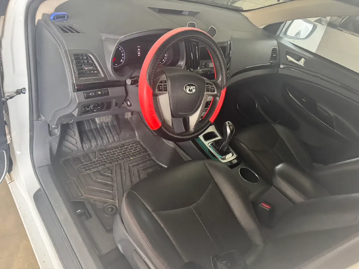 2018 BYD e5 BEV 60.48KWH,autocango,china used car exporter,china ev exporter,chinese used car exporter,chinese used ev exporter