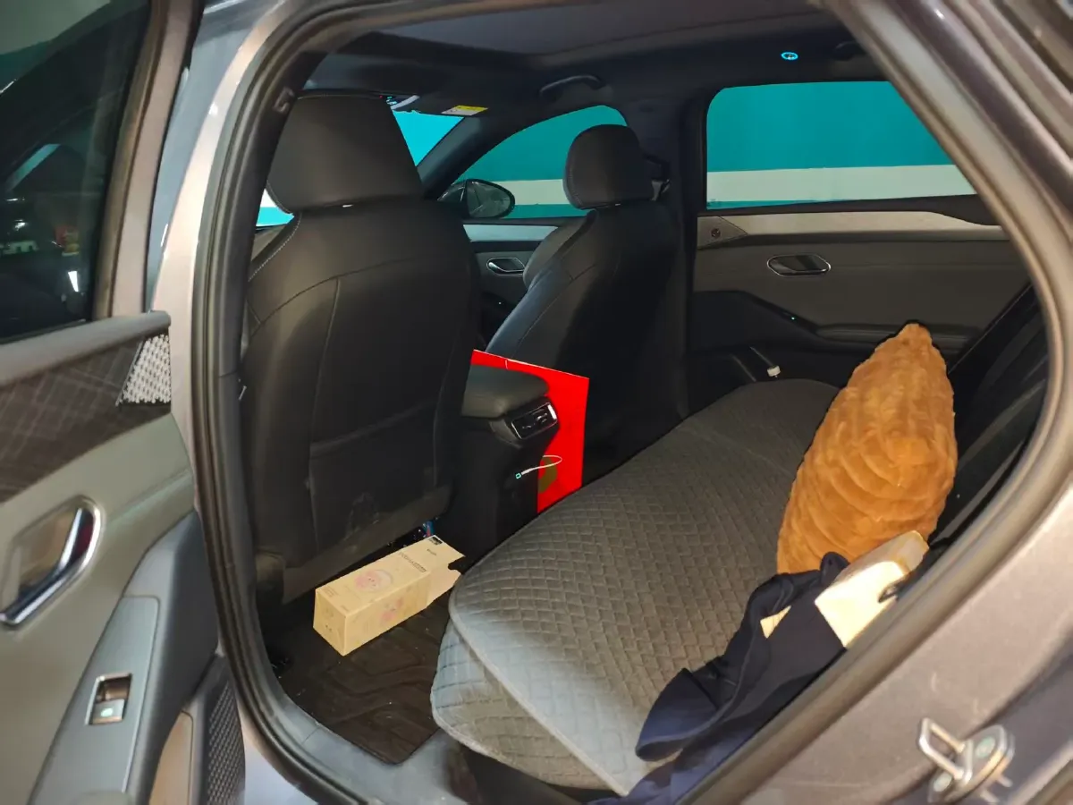 2025 BYD QinL BEV,autocango,china used car exporter,china ev exporter,chinese used car exporter,chinese used ev exporter