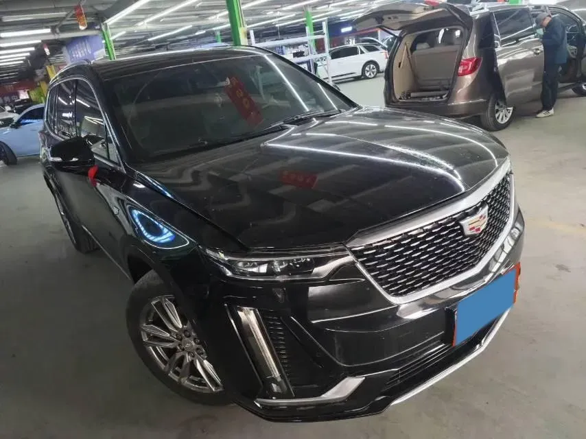 2022 Cadillac XT6 2.0T 237HP L4 9AT,autocango,china used car exporter,china ev exporter,chinese used car exporter,chinese used ev exporter