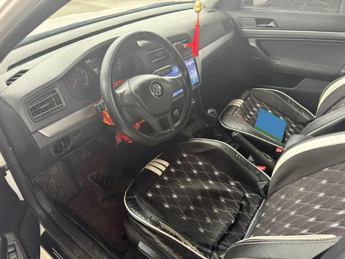 2019 Volkswagen Polo 1.5L 113HP L4 5MT,autocango,china used car exporter,china ev exporter,chinese used car exporter,chinese used ev exporter