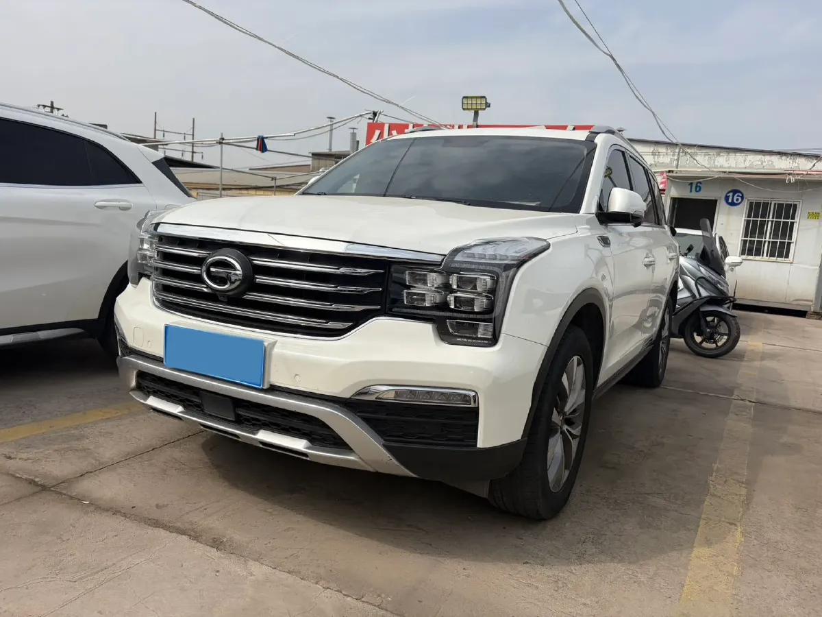 2017 GAC Trumpchi GS8 2.0T 201HP L4 6AT,autocango,china used car exporter,china ev exporter,chinese used car exporter,chinese used ev exporter