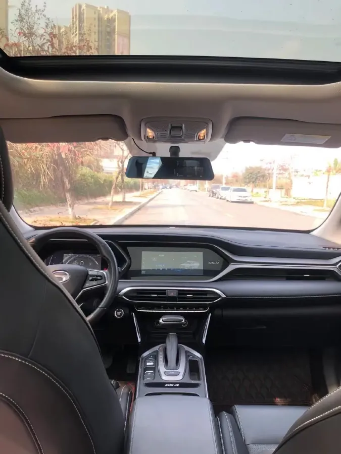 2022 GAC Trumpchi GS4 1.5T 169HP L4 6AT,autocango,china used car exporter,china ev exporter,chinese used car exporter,chinese used ev exporter