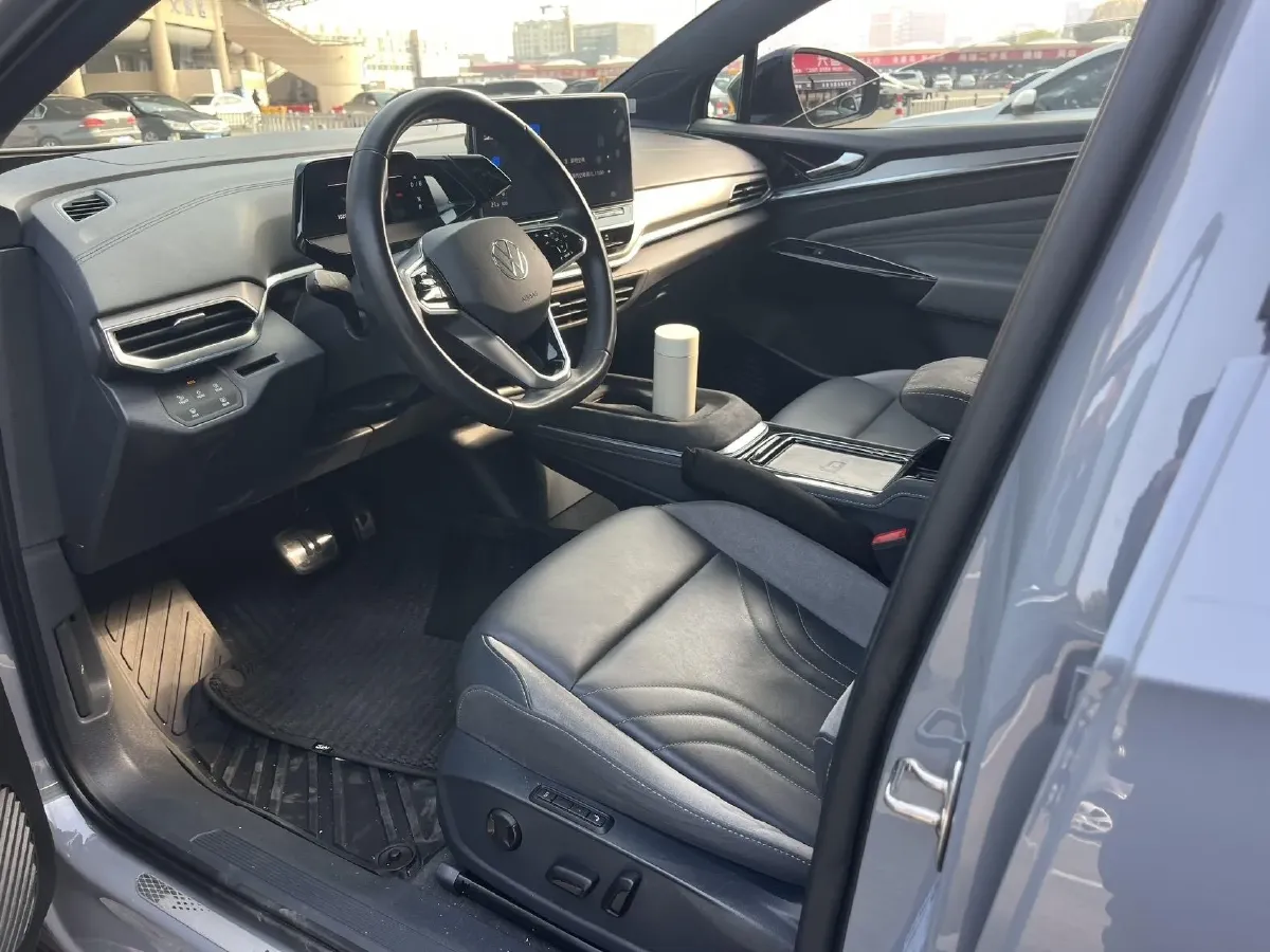 2022 Volkswagen ID.4 Crozz BEV 84.8KWH,autocango,china used car exporter,china ev exporter,chinese used car exporter,chinese used ev exporter