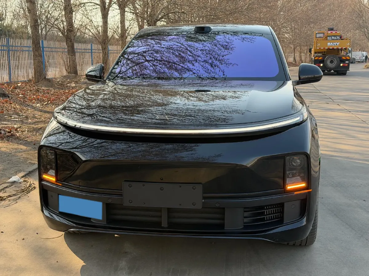 2025 Li L9 Range Extended 154HP REEV,autocango,china used car exporter,china ev exporter,chinese used car exporter,chinese used ev exporter