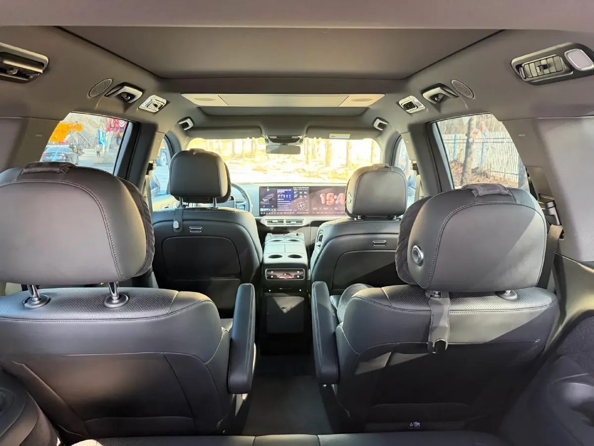 2025 Li L9 Range Extended 154HP REEV,autocango,china used car exporter,china ev exporter,chinese used car exporter,chinese used ev exporter