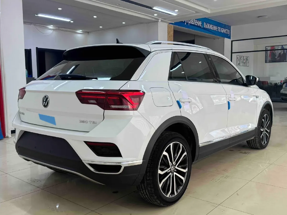 2022 Volkswagen T-Roc 1.4T 150HP L4 7DCT,autocango,china used car exporter,china ev exporter,chinese used car exporter,chinese used ev exporter