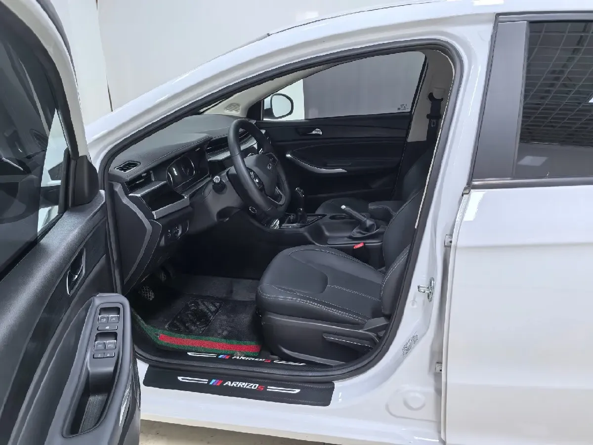 2024 Chery Arrizo 5 1.5L 120HP L4 5MT,autocango,china used car exporter,china ev exporter,chinese used car exporter,chinese used ev exporter