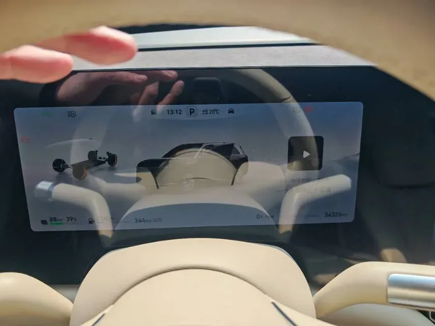 2024 AITO AITO M9 1.5T 152HP L4 REEV 52KWH,autocango,china used car exporter,china ev exporter,chinese used car exporter,chinese used ev exporter