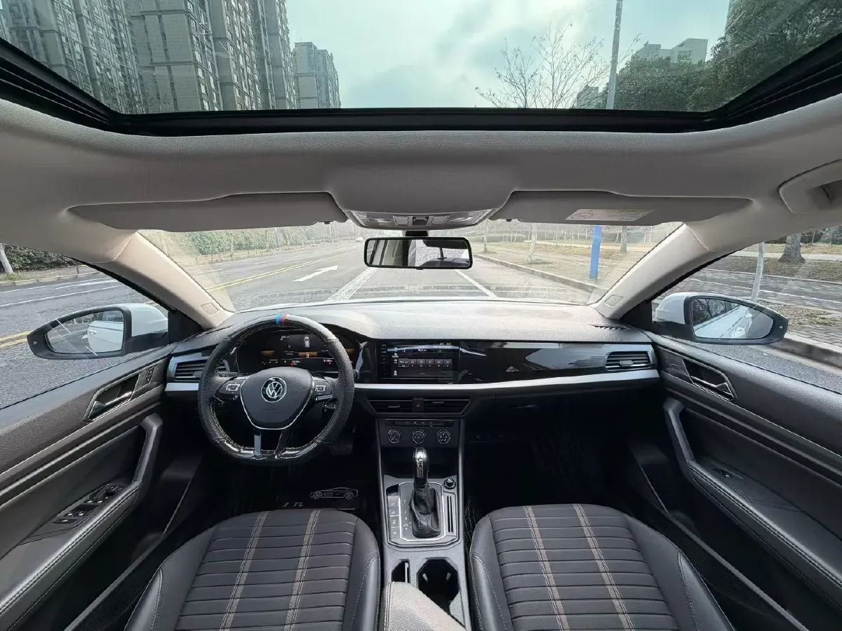 2021 Volkswagen Lavida 1.4T 150HP L4 7DCT,autocango,china used car exporter,china ev exporter,chinese used car exporter,chinese used ev exporter