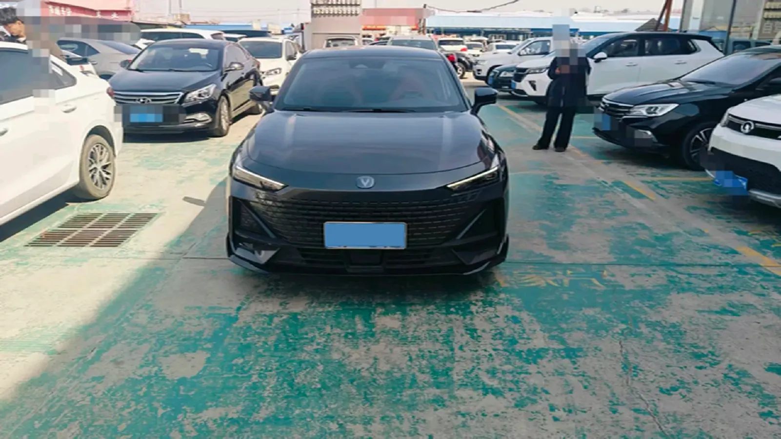 2023 ChangAn UNI-V 1.5T 188HP L4 7DCT,autocango,china used car exporter,china ev exporter,chinese used car exporter,chinese used ev exporter