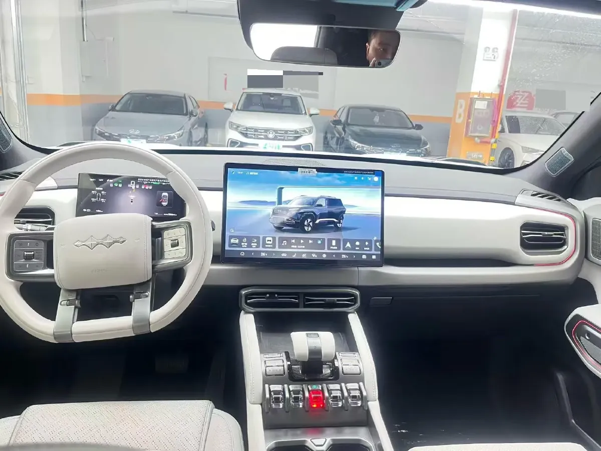 2025 FangChengBao Tai 3 BEV,autocango,china used car exporter,china ev exporter,chinese used car exporter,chinese used ev exporter