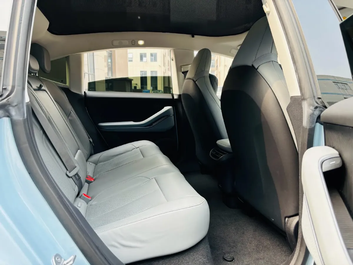 2022 JunTian HeiWuShi Youth 2.0T 203HP L4 6AT,autocango,china used car exporter,china ev exporter,chinese used car exporter,chinese used ev exporter