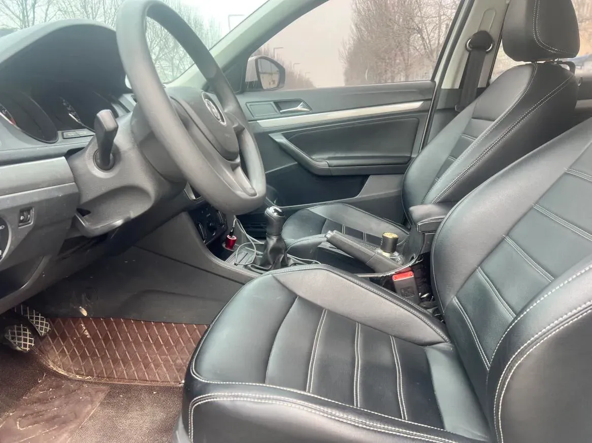 2019 Volkswagen T-Cross 1.5L 113HP L4 6AT,autocango,china used car exporter,china ev exporter,chinese used car exporter,chinese used ev exporter