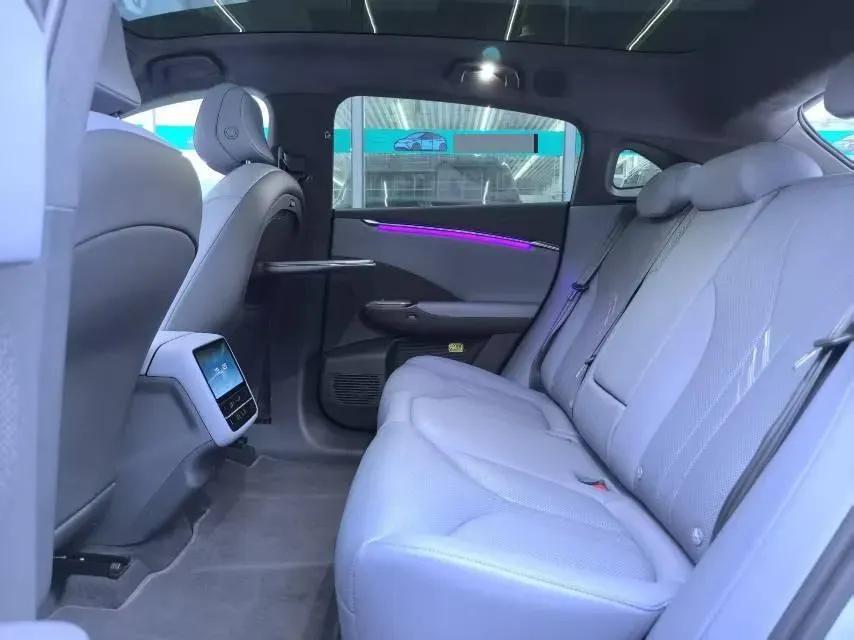 2025 Xpeng G7 BEV,autocango,china used car exporter,china ev exporter,chinese used car exporter,chinese used ev exporter