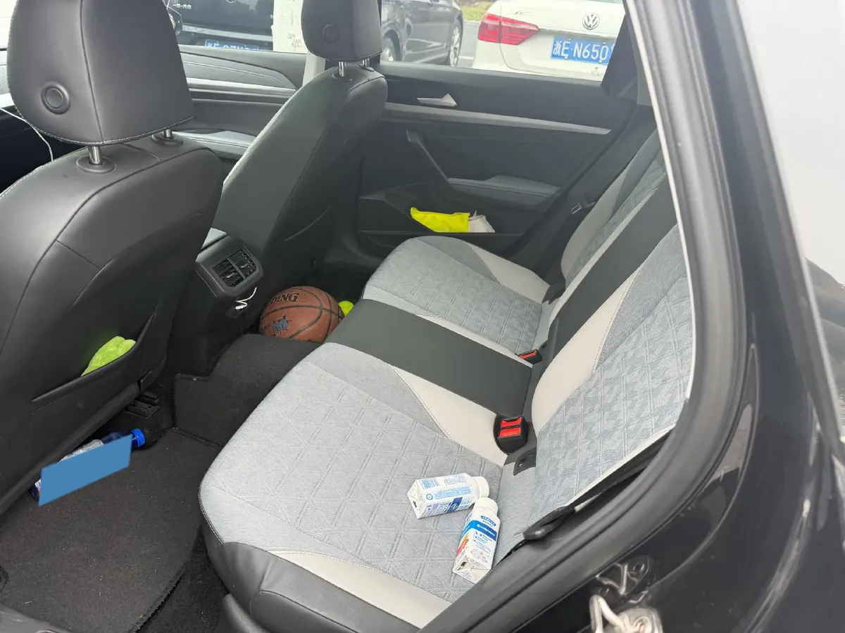 2023 Volkswagen Lavida 1.4T 150HP L4 7DCT,autocango,china used car exporter,china ev exporter,chinese used car exporter,chinese used ev exporter