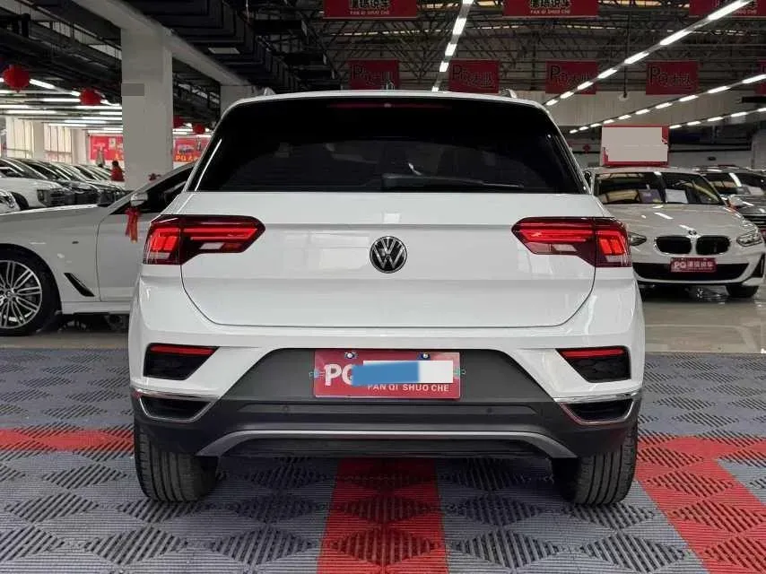 2021 Volkswagen T-Roc 1.4T 150HP L4 7DCT,autocango,china used car exporter,china ev exporter,chinese used car exporter,chinese used ev exporter