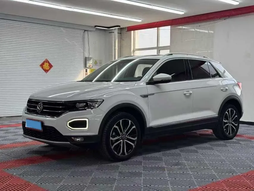 2021 Volkswagen T-Roc 1.4T 150HP L4 7DCT,autocango,china used car exporter,china ev exporter,chinese used car exporter,chinese used ev exporter