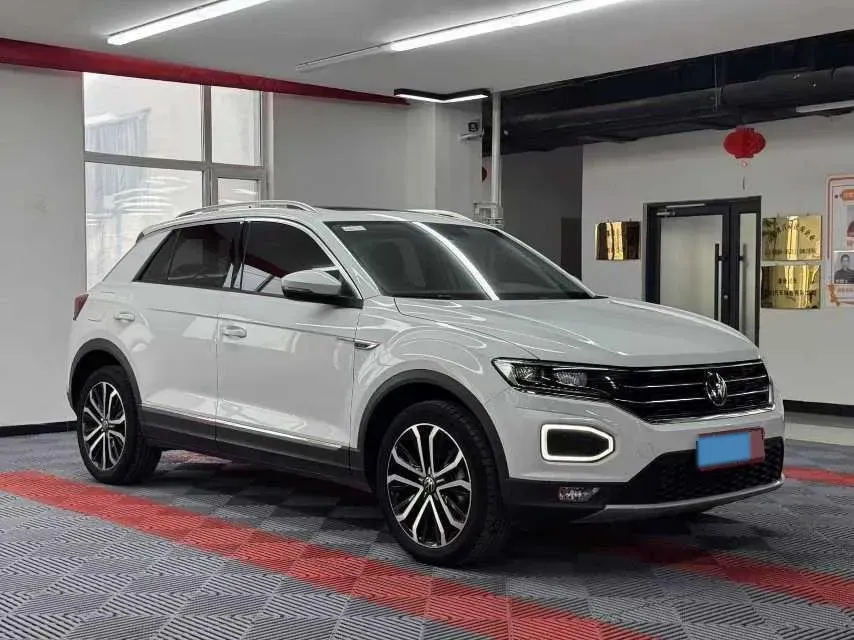 2021 Volkswagen T-Roc 1.4T 150HP L4 7DCT,autocango,china used car exporter,china ev exporter,chinese used car exporter,chinese used ev exporter