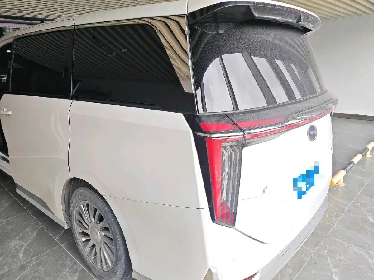 2023 GAC Trumpchi M8 2.0T 190HP L4 E-CVT Hybrid,autocango,china used car exporter,china ev exporter,chinese used car exporter,chinese used ev exporter