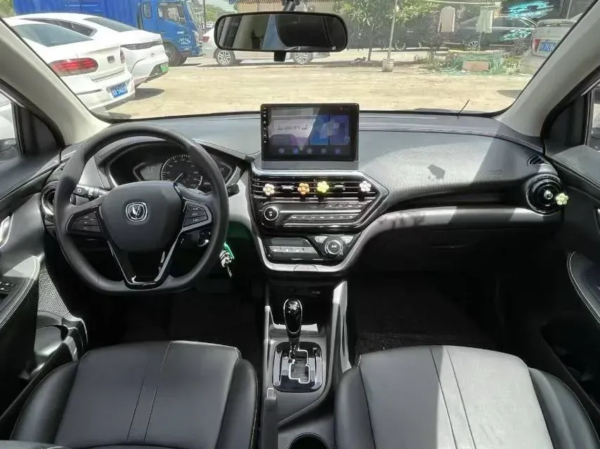 2019 ChangAn Alsvin 1.5L 107HP L4 5DCT,autocango,china used car exporter,china ev exporter,chinese used car exporter,chinese used ev exporter
