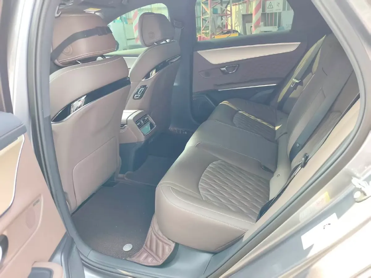 2024 BYD Han BEV 72KWH,autocango,china used car exporter,china ev exporter,chinese used car exporter,chinese used ev exporter