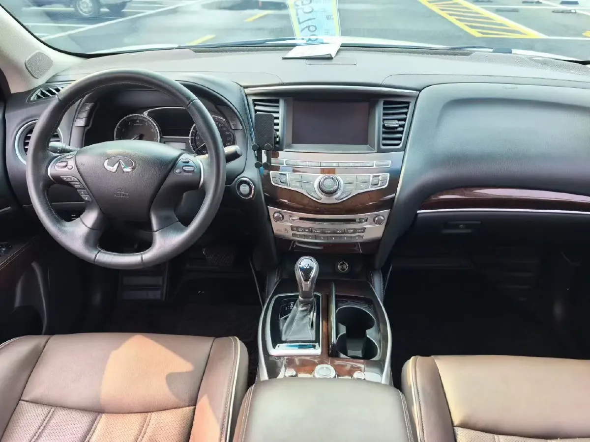 2016 Jaguar XF 2.0T 240HP L4 8AT,autocango,china used car exporter,china ev exporter,chinese used car exporter,chinese used ev exporter