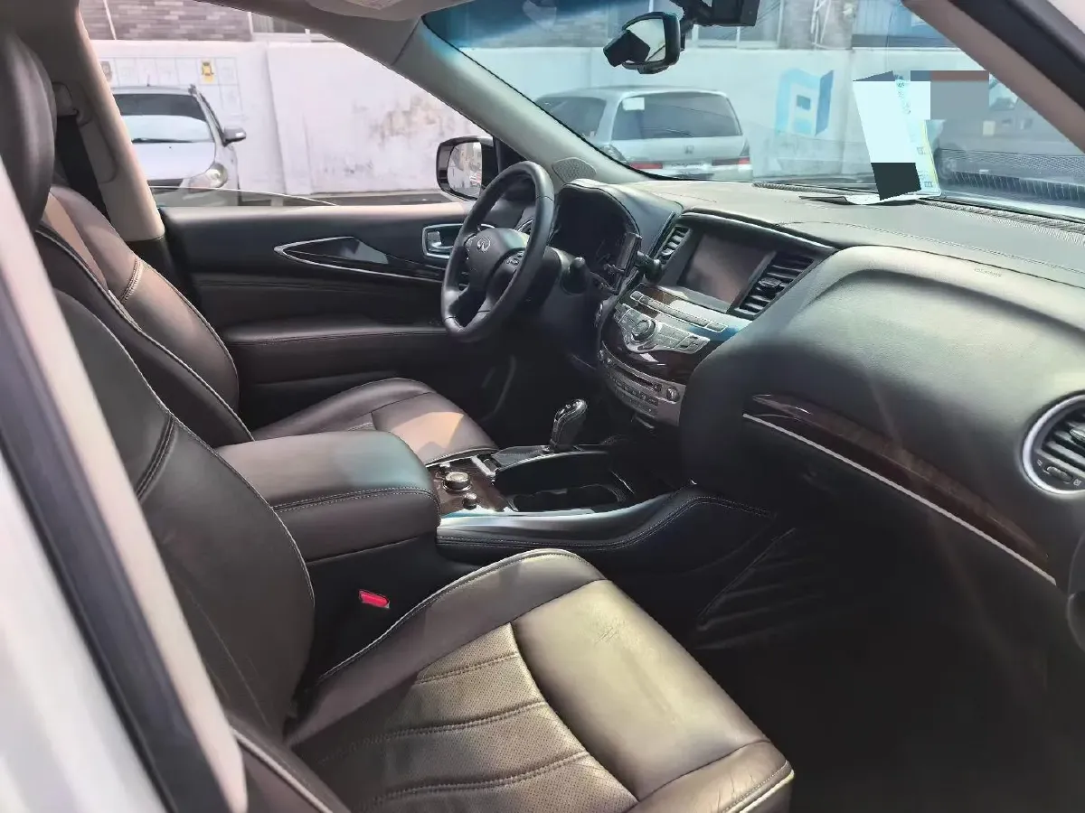 2016 Jaguar XF 2.0T 240HP L4 8AT,autocango,china used car exporter,china ev exporter,chinese used car exporter,chinese used ev exporter