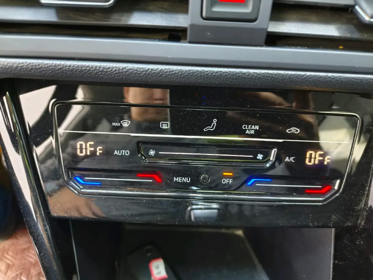 2021 Volkswagen Tayron 1.4T 150HP L4 7DCT,autocango,china used car exporter,china ev exporter,chinese used car exporter,chinese used ev exporter