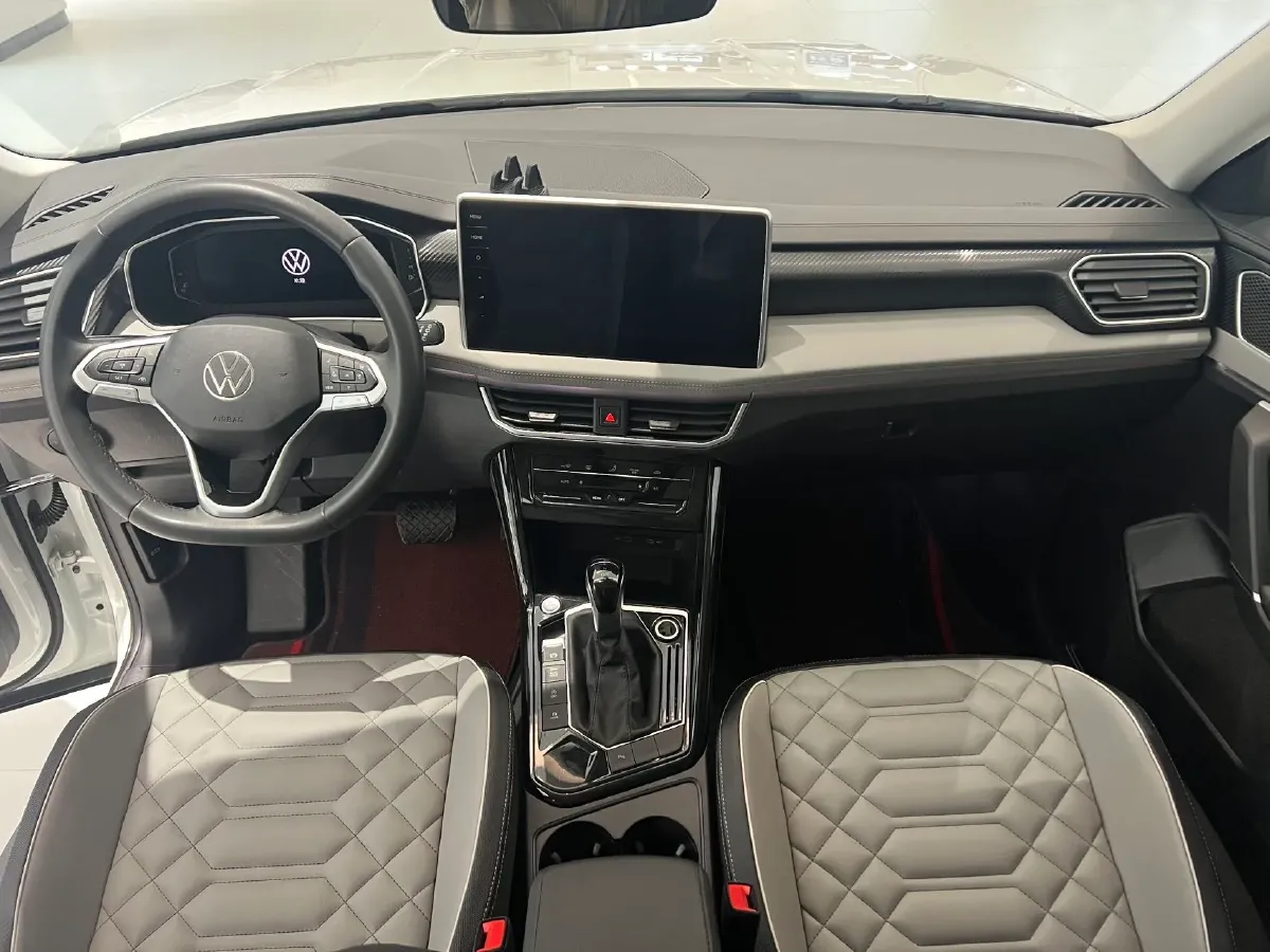 2023 Volkswagen Tayron 2.0T 186HP L4 7DCT,autocango,china used car exporter,china ev exporter,chinese used car exporter,chinese used ev exporter