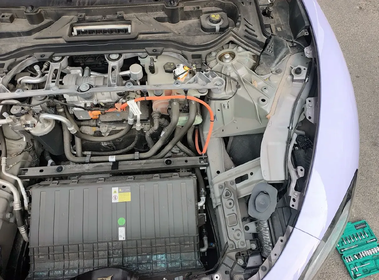 2024 MI SU7 BEV 101KWH,autocango,china used car exporter,china ev exporter,chinese used car exporter,chinese used ev exporter