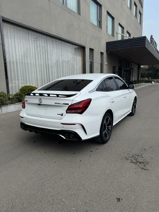 2022 MG 5 Scorpio 1.5T 181HP L4 7DCT,autocango,china used car exporter,china ev exporter,chinese used car exporter,chinese used ev exporter