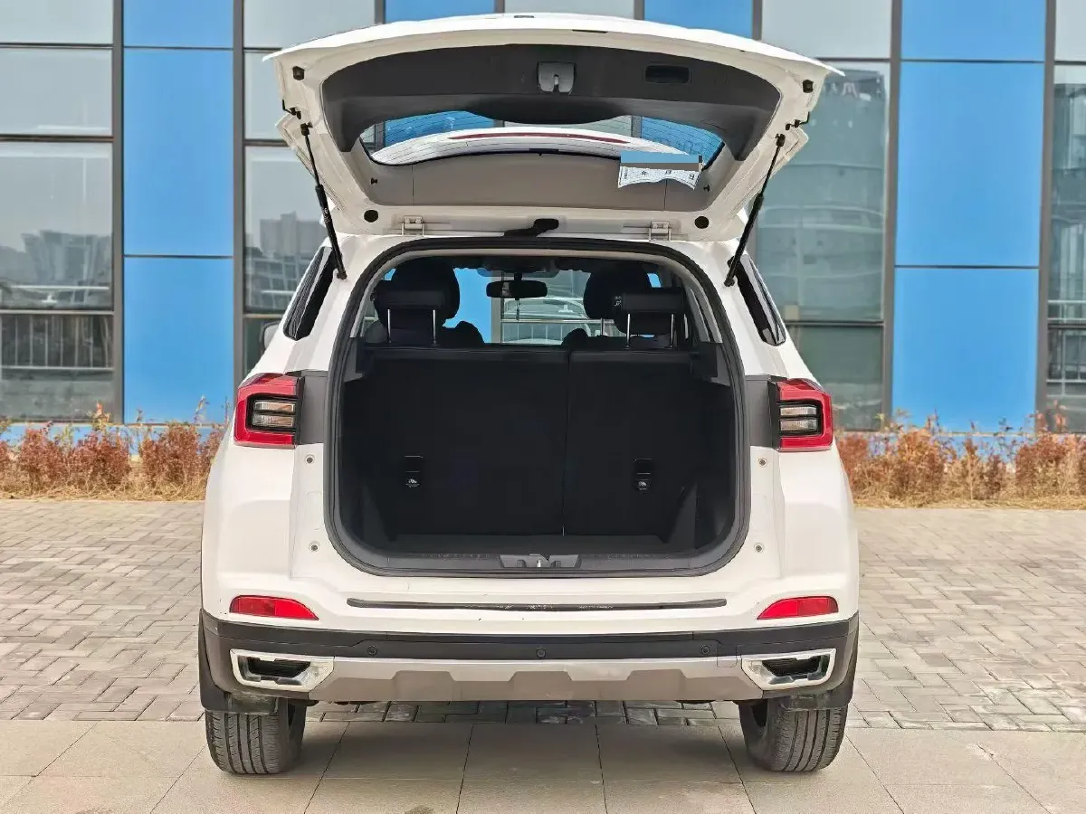 2020 Chery Tiggo 5x 1.5L 116HP L4 5MT,autocango,china used car exporter,china ev exporter,chinese used car exporter,chinese used ev exporter