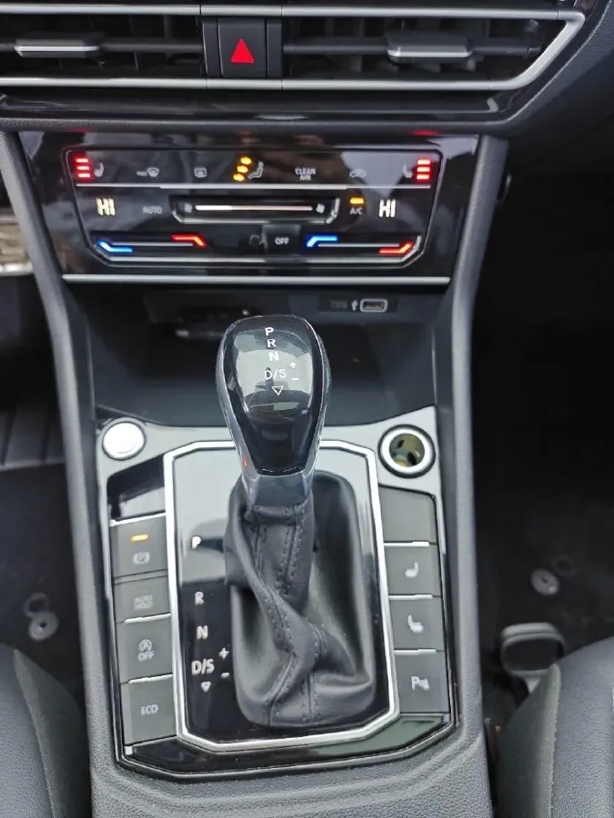 2023 Volkswagen Lavida 1.4T 150HP L4 7DCT,autocango,china used car exporter,china ev exporter,chinese used car exporter,chinese used ev exporter