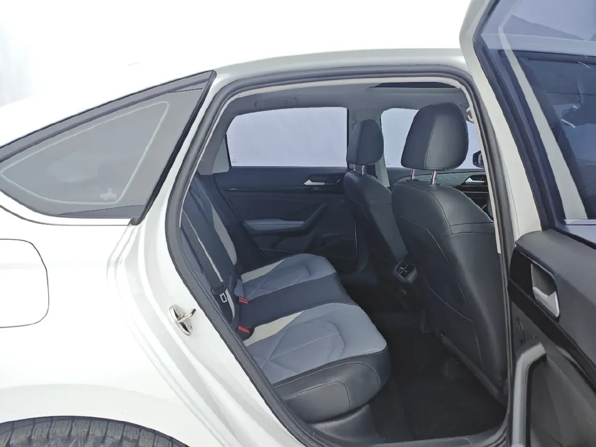 2023 Volkswagen Lavida 1.4T 150HP L4 7DCT,autocango,china used car exporter,china ev exporter,chinese used car exporter,chinese used ev exporter